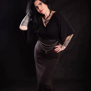 Morticia 🖤 www.manon.black #eshop #manon #blackfashion